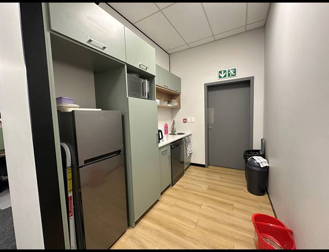 167M² OFFICE TO LET IN DORINGKLOOF